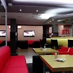 מלון Diana Art Boutique