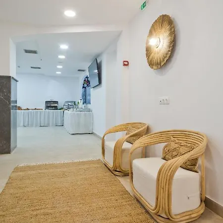 Diana Art Boutique Ξενοδοχείο 3*