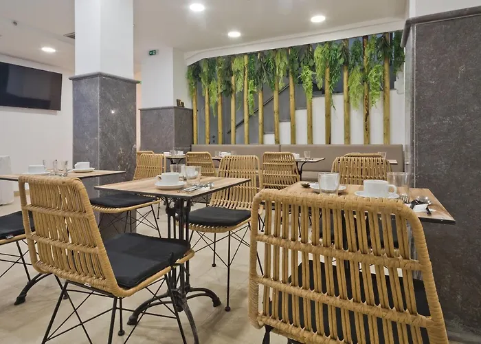 Diana Art Boutique Hotel 3*