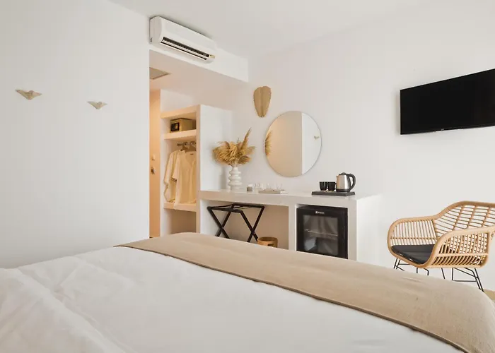 Diana Art Boutique Hotel 3*